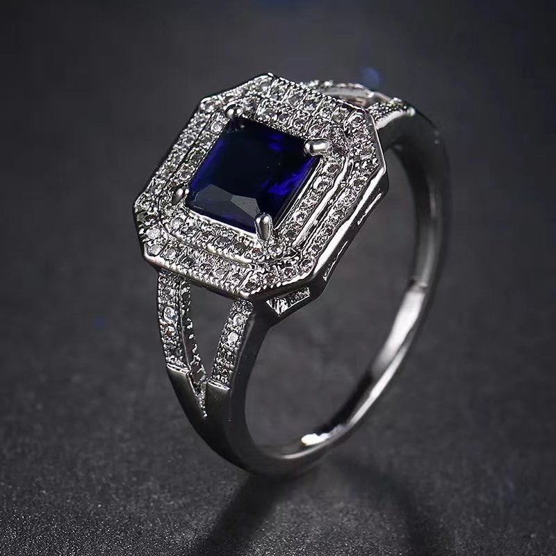 Center Spot - Blue Women Ring