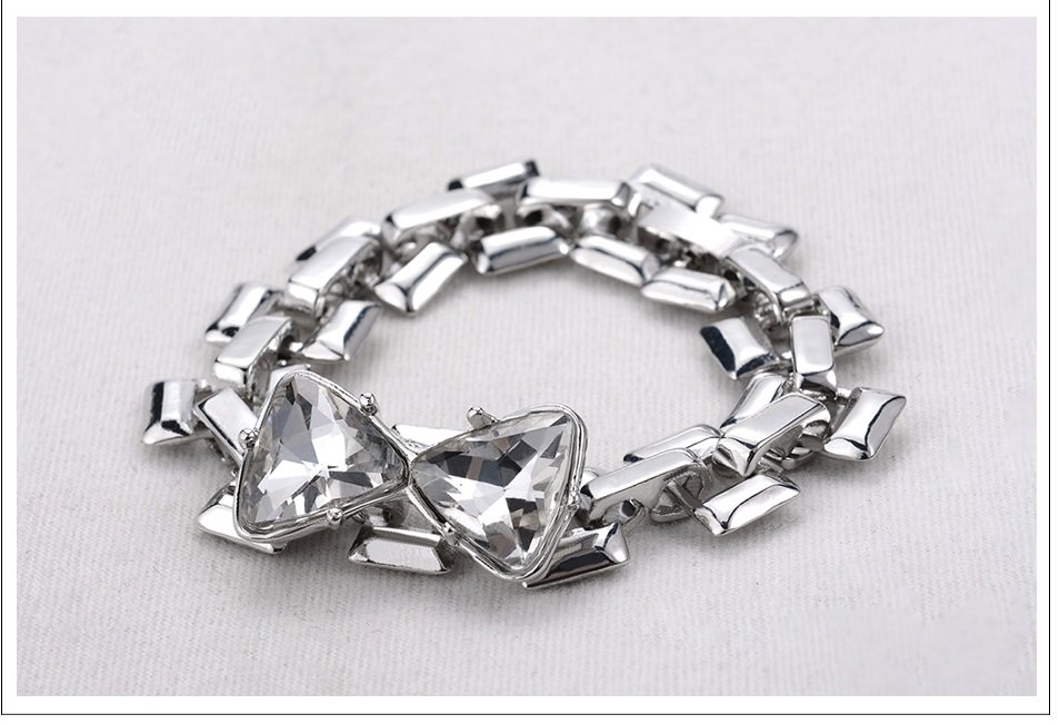 Close Connect -Women Bracelet