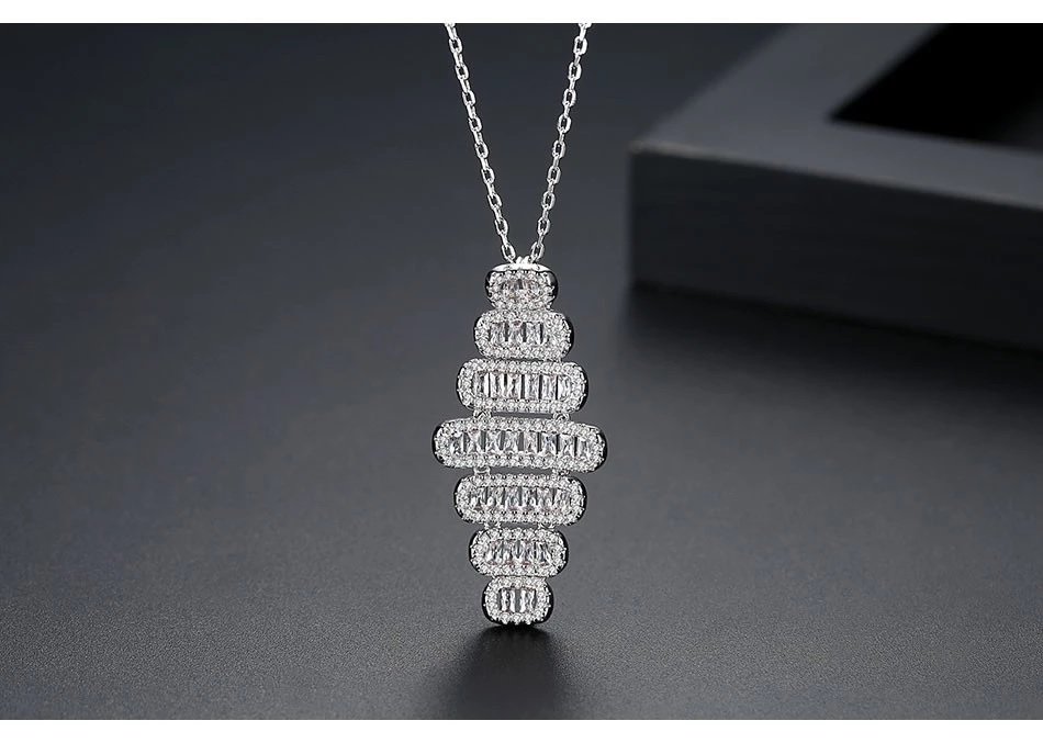 Coily - Gold Necklace/Pendant for Women — image 3