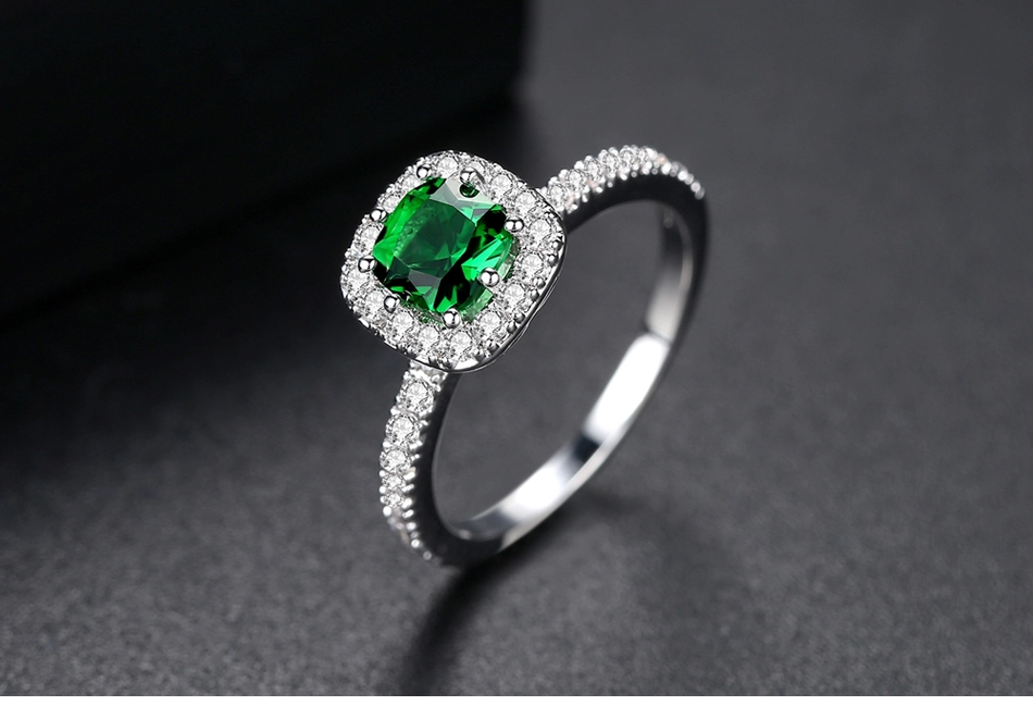 Color of Joy - Emerald Green Women Ring