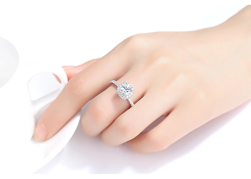 Color of Joy - Emerald Green Women Ring — image 5