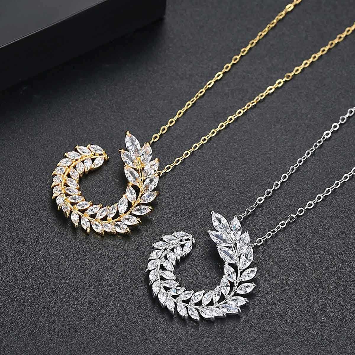 Curves - Fine Jewellery Necklace / Pendant for women