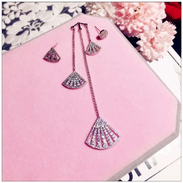 E2890 - White Earrings for Women — image 4