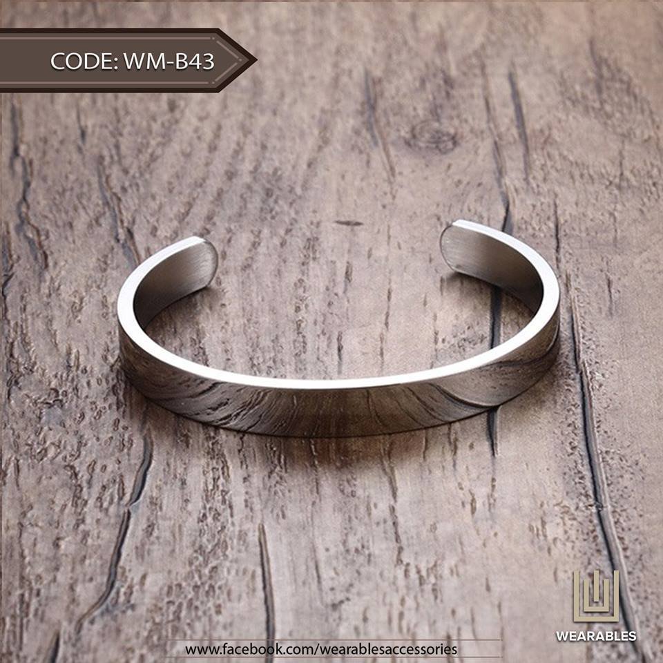 Essentials - Stainless Steel Men Bracelet (Black) — image 3