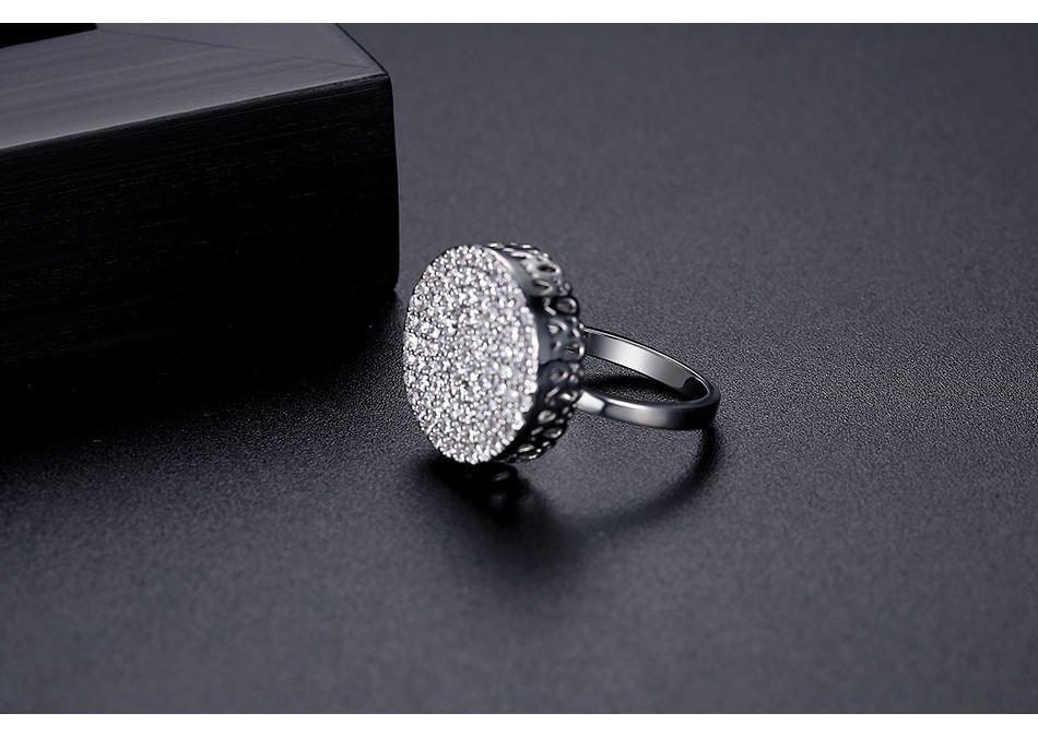 Finger Coin Women Ring - White Gold Plated (WR373)