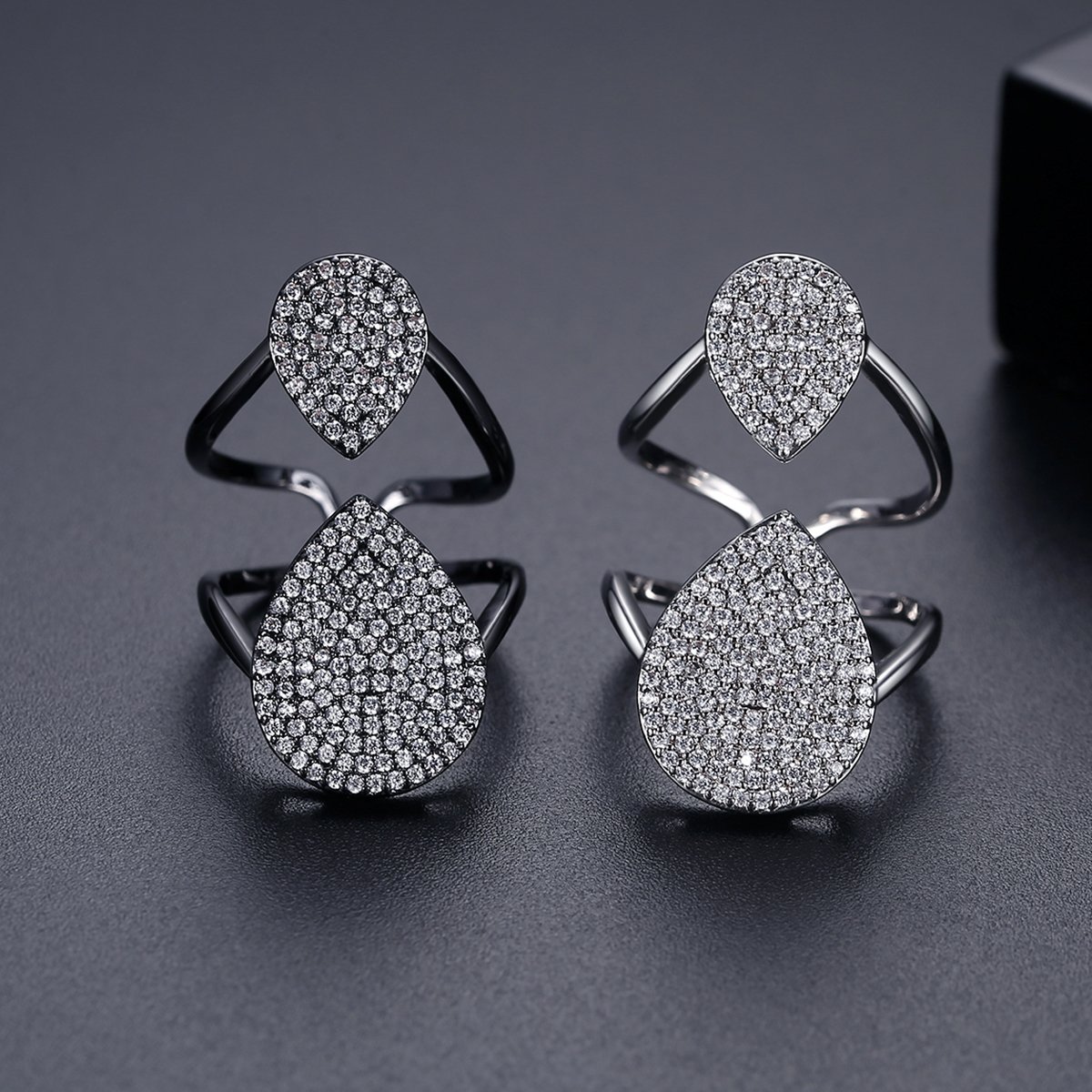 Finite Two - Adjustable Women Ring — image 5
