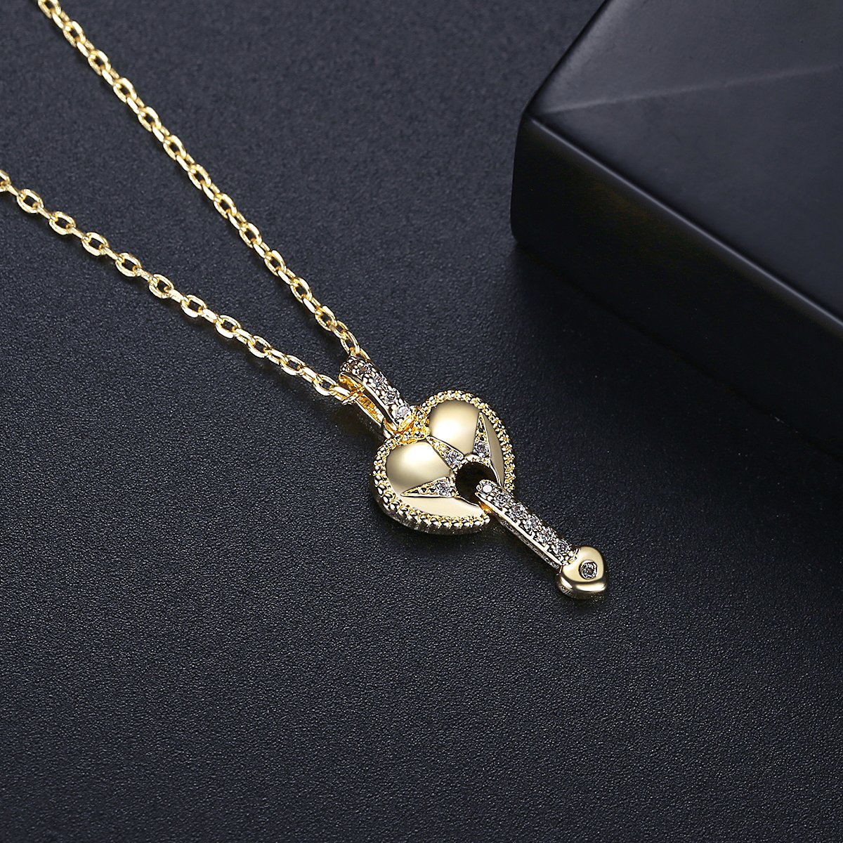 Heartland - Women Necklace/Pendant — image 5