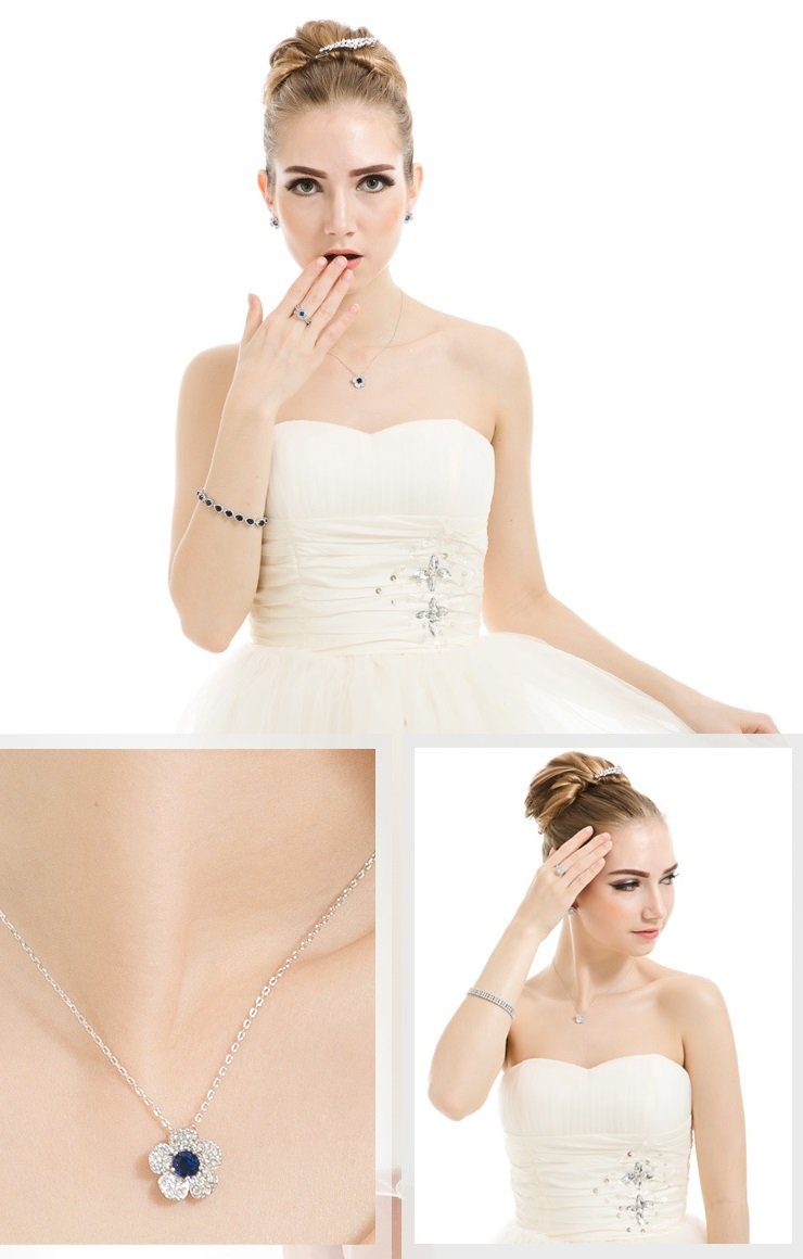 Petal Flicker - Elegant Pendant — image 4