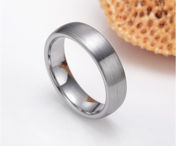 Rising Moon - Silver Tungsten Carbide Ring 6MM