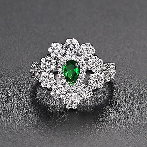 Sacred Tomb Green Emerald Ring for Women