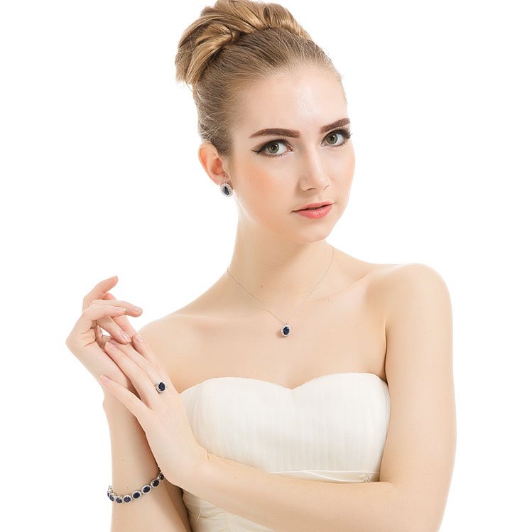 Spinel Reflection - Pendant for Women — image 4