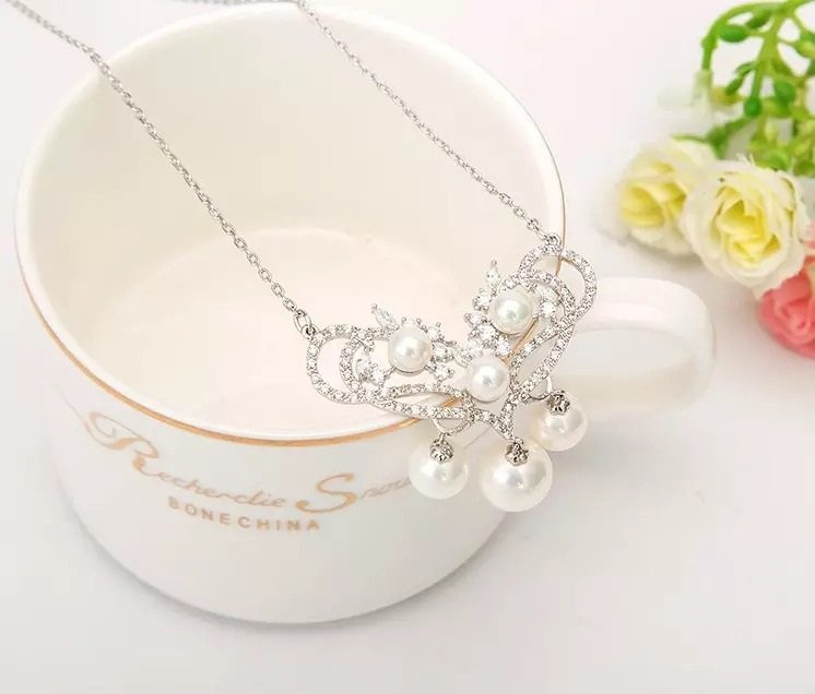 Tri Dangle - Necklace/Pendant for Women — image 4