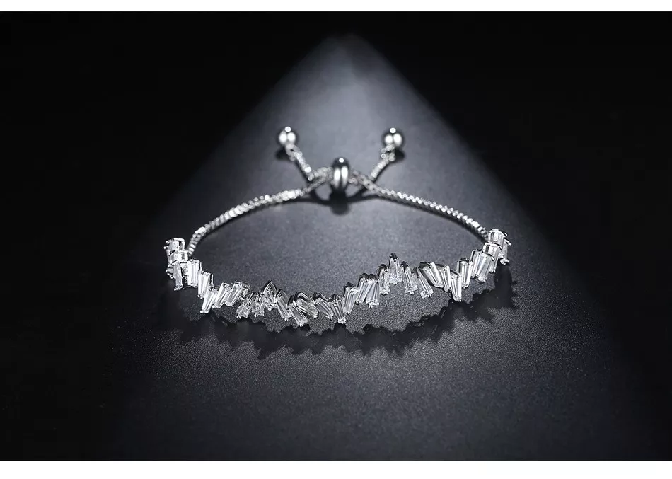 WB111- Silver Women Luxary Bracelet