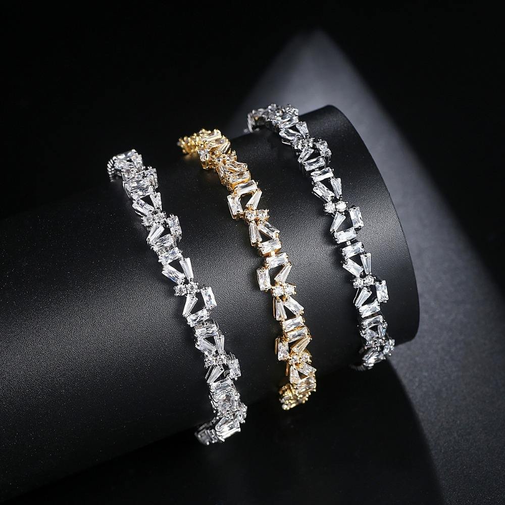 WB113- Golden Women Luxary Bracelet