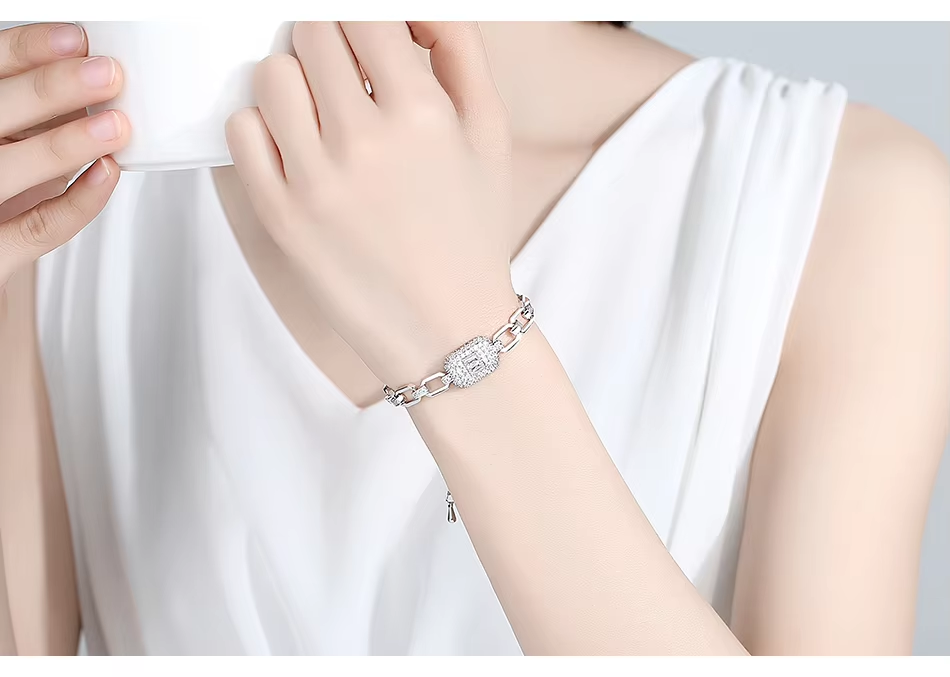 WB225- White Women Luxary Bracelet — image 4
