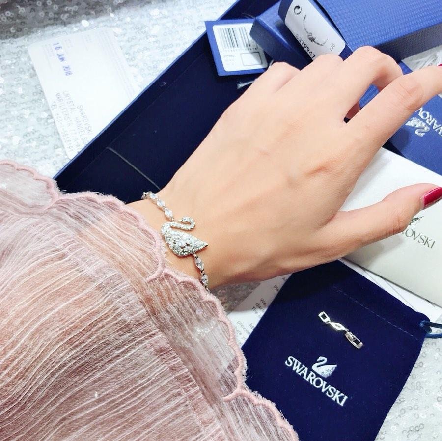 WB226 - Swan Women Bracelet in Rhodium — image 7
