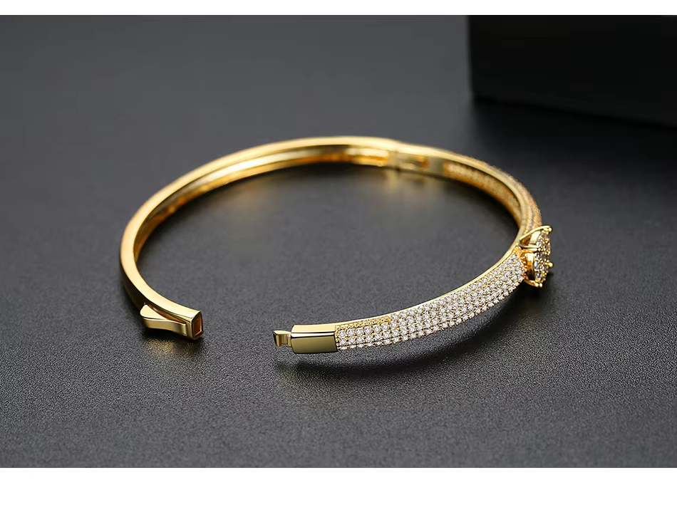 WB386-Silver Women Luxary Bracelet — image 4
