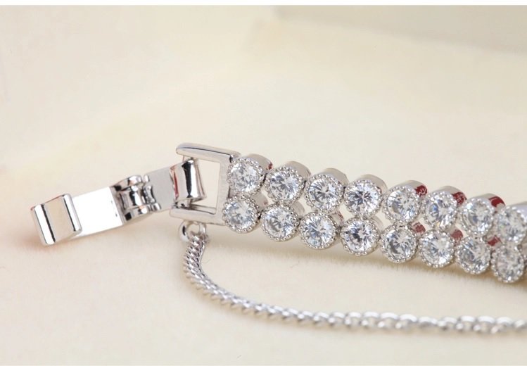 WB42-  Women Luxary Bracelet