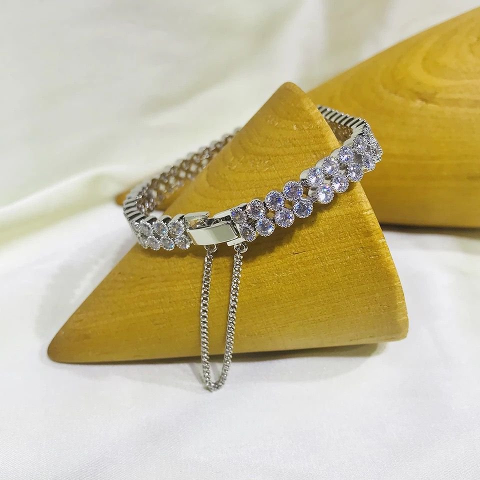 WB42-  Women Luxary Bracelet — image 6