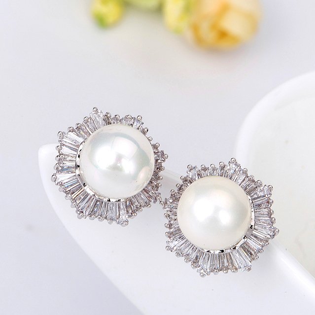 WE177 - White - Pearl Earrings for Women
