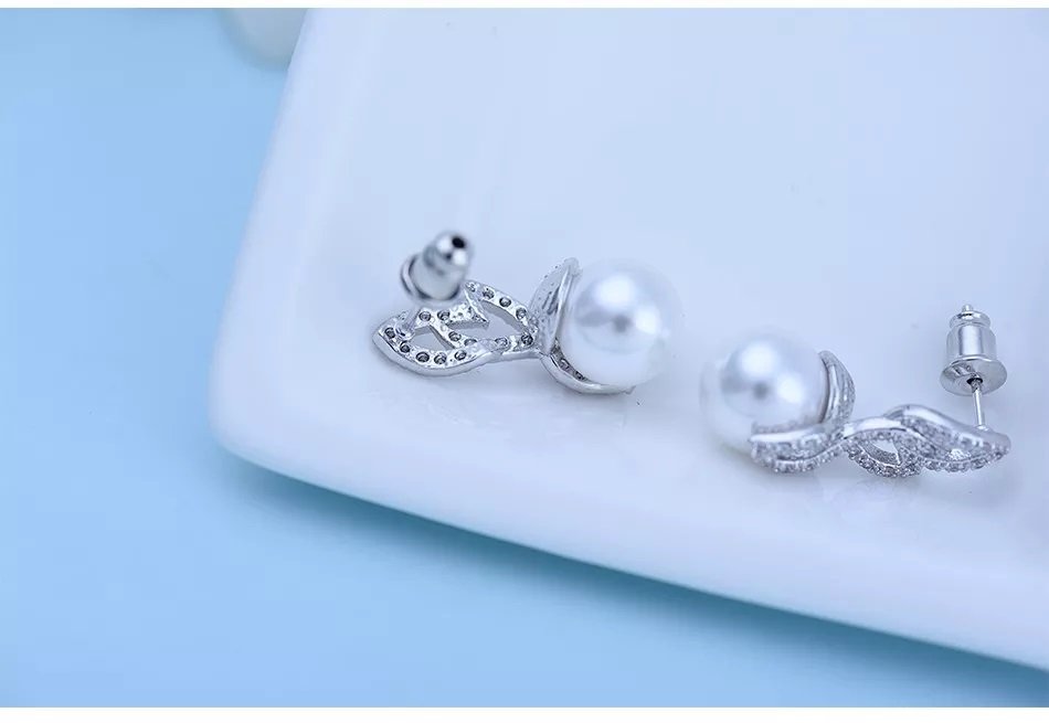 WE250- White Women Earrin — image 4