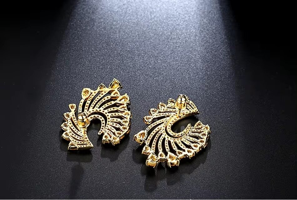 WE286- Stud Earrings for Women — image 4