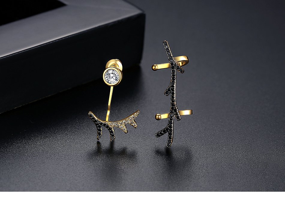 WE613 - Gold Women Earrings