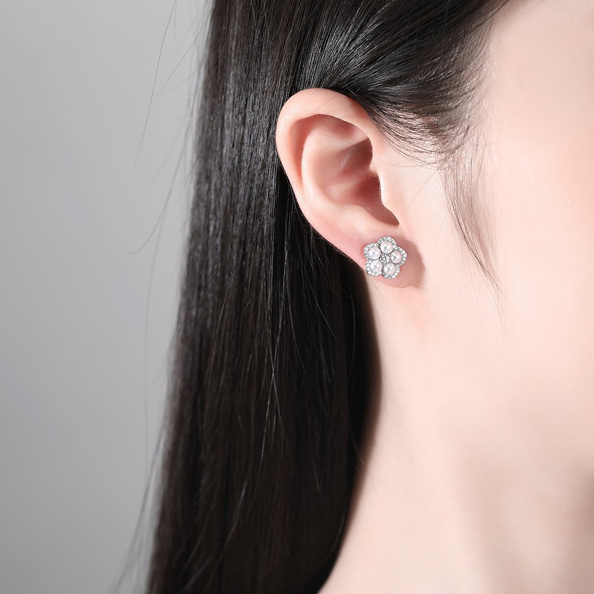 WE667 - White Earrings for Women — image 4