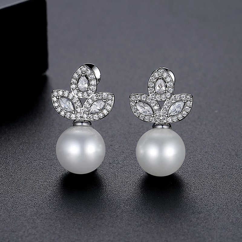 WE720- White Earrings for Women