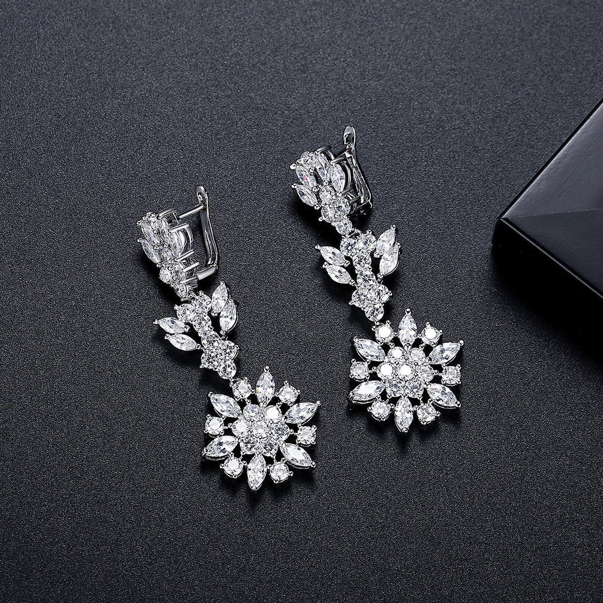WE883 - Luxary Earrings for Women — image 3