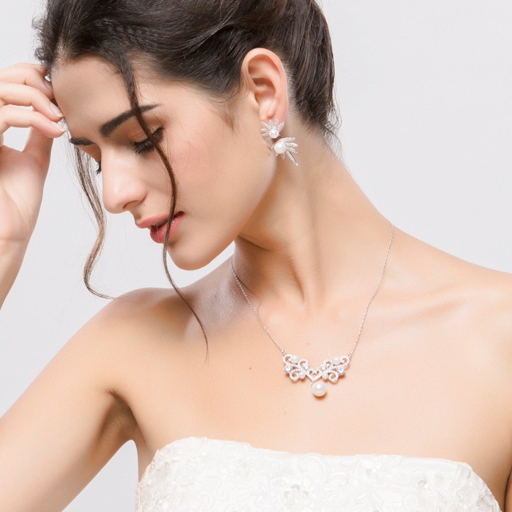 White Queen - Necklace/Pendant for Women — image 3