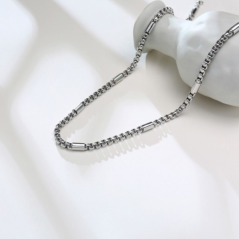 WM-C22 - Men Silver Necklace Chain
