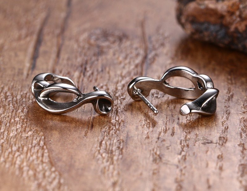 WM-E17 Silver Sword Ear Studs Men Earring