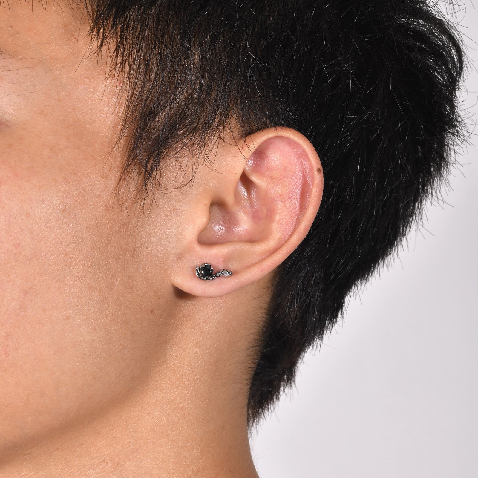 WM-E31 Silver Ear Studs Men Earring