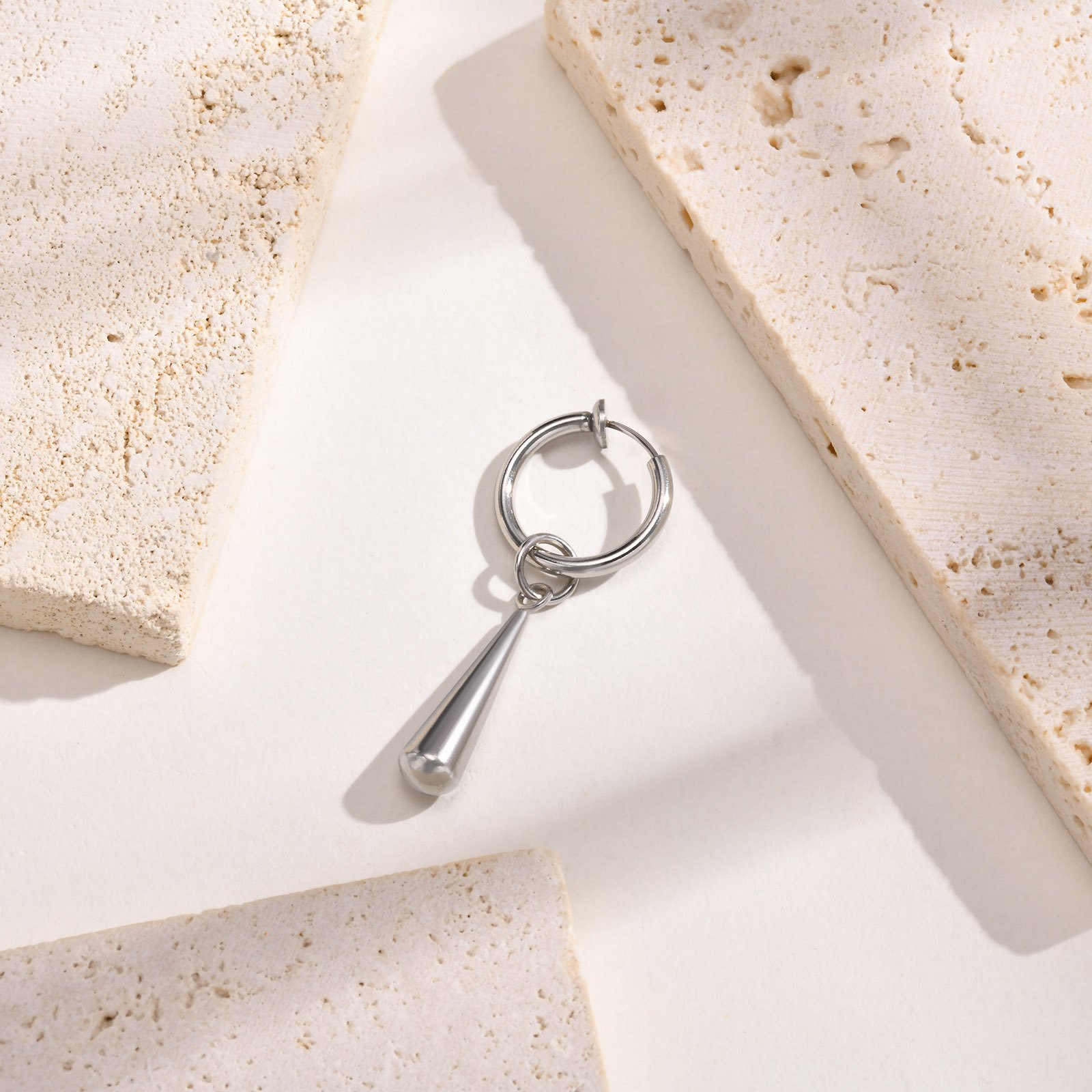 WM-E35 Silver Ear Studs Men Earring — image 5