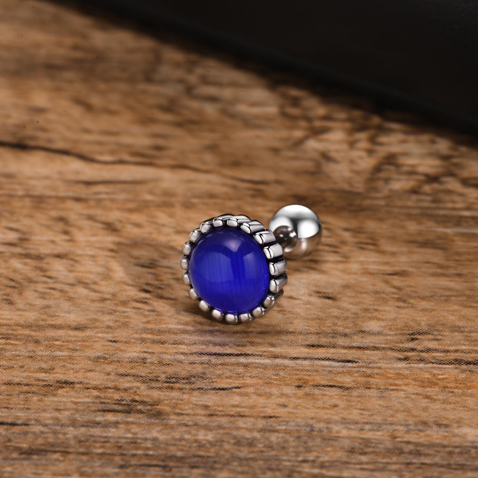 WM-E38 Blue Ear Studs Men Earring