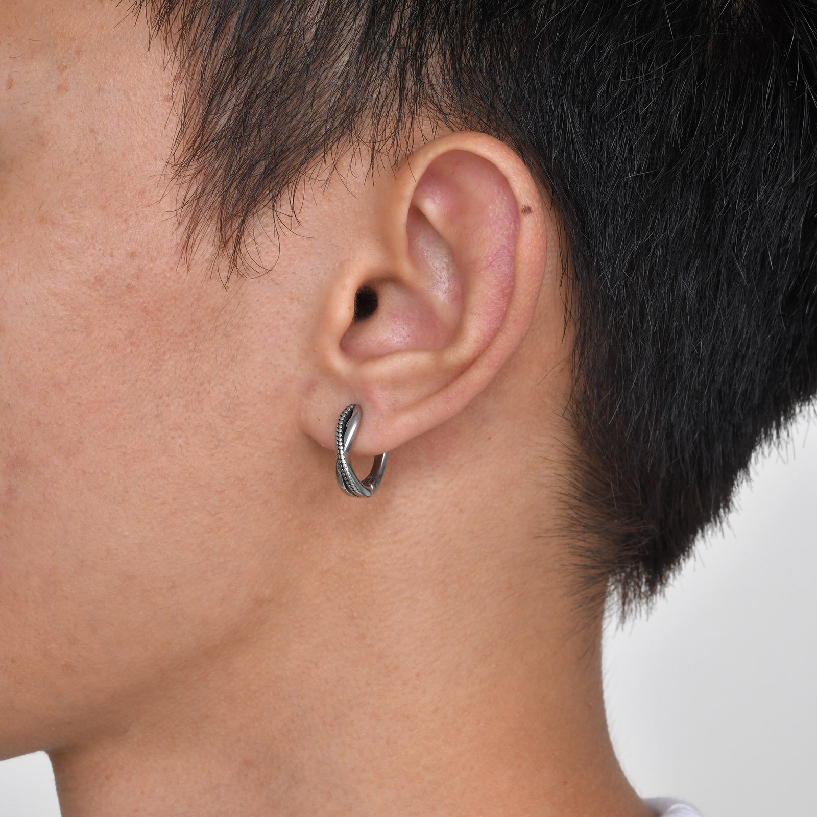 WM-E54 Silver Ear Studs Men Earring