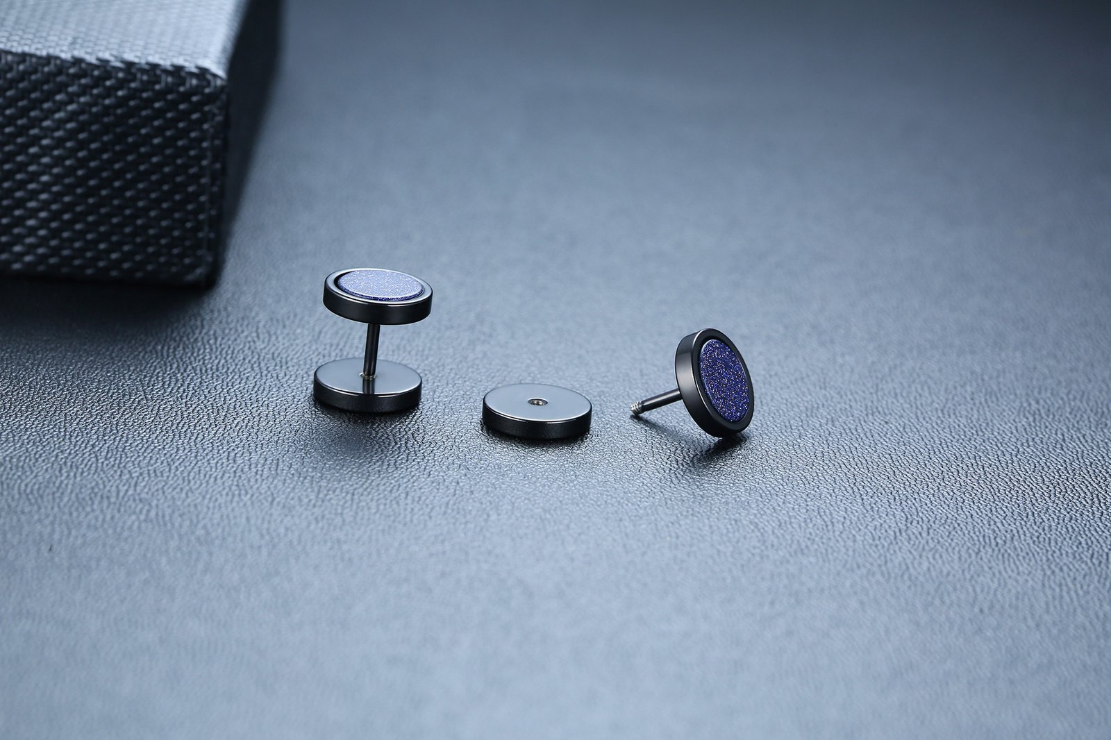WM-E59 Brown Ear Studs Men Earring — image 8
