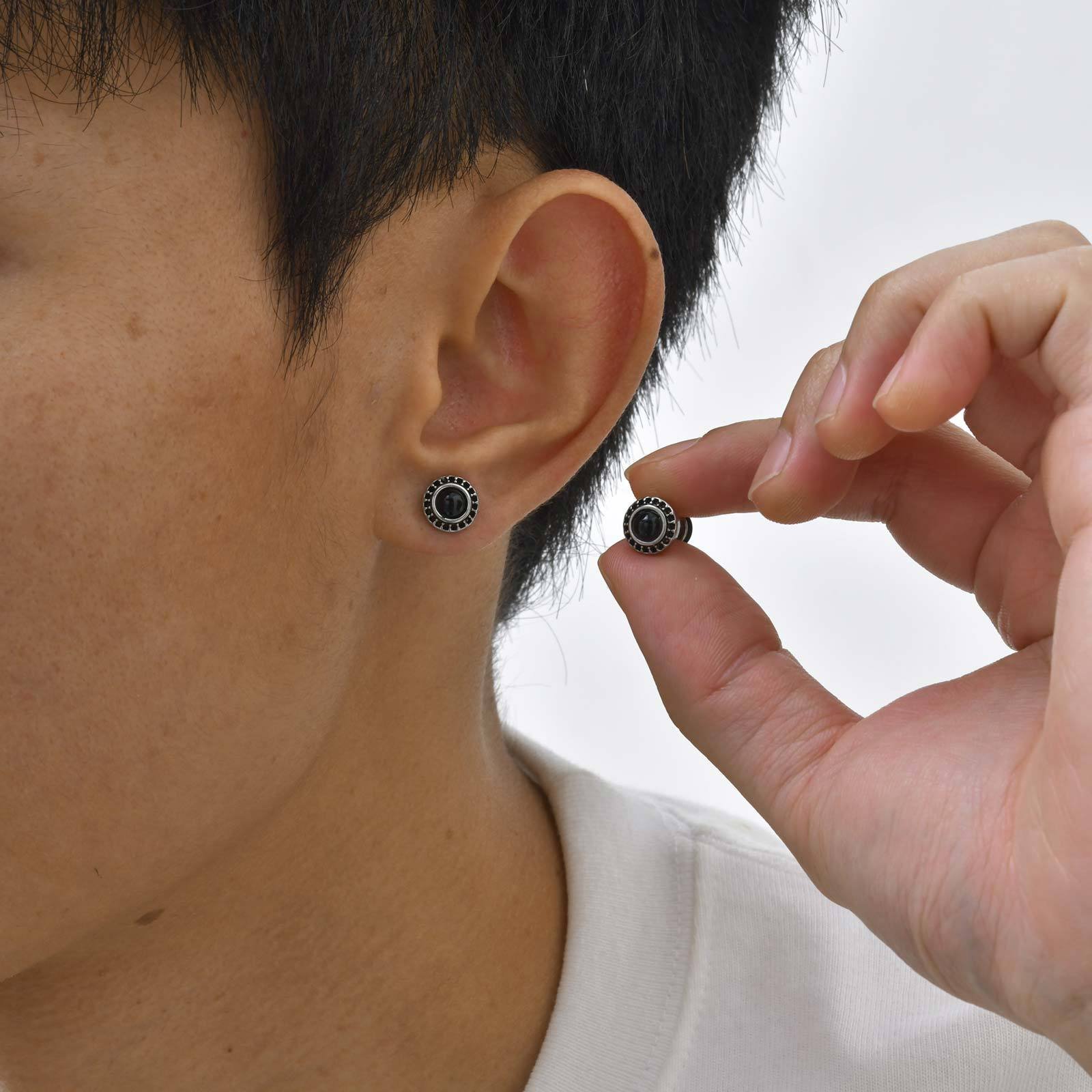WM-E64 Black Ear Studs Men Earring — image 6