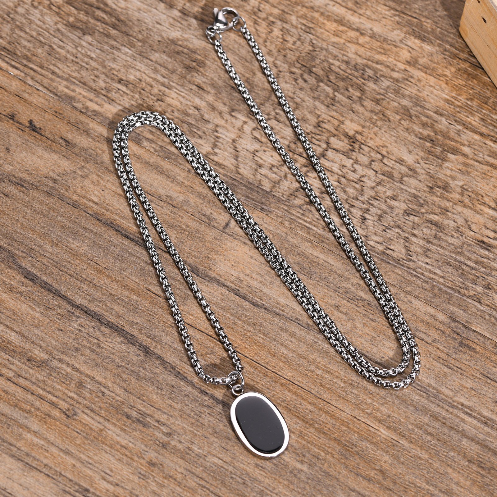 WM-P111 Black Men, Women Necklace Pendant with Chain