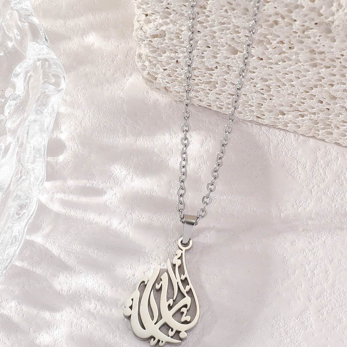 WM-P117 Protection Necklace Pendant