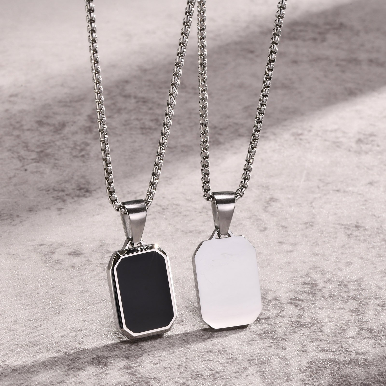 WM-P130 Black Men, Women Necklace Pendant with Chain