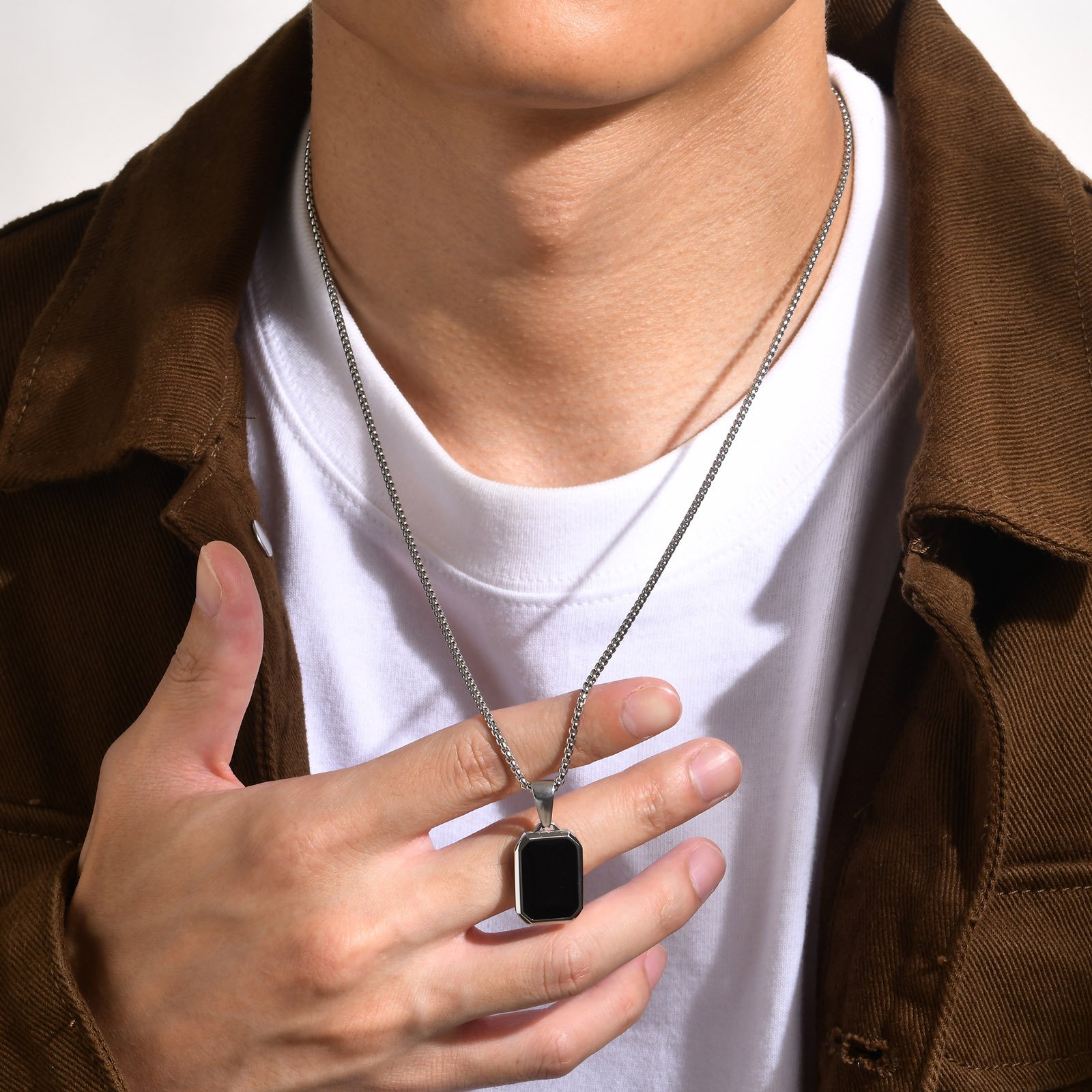 WM-P130 Black Men, Women Necklace Pendant with Chain