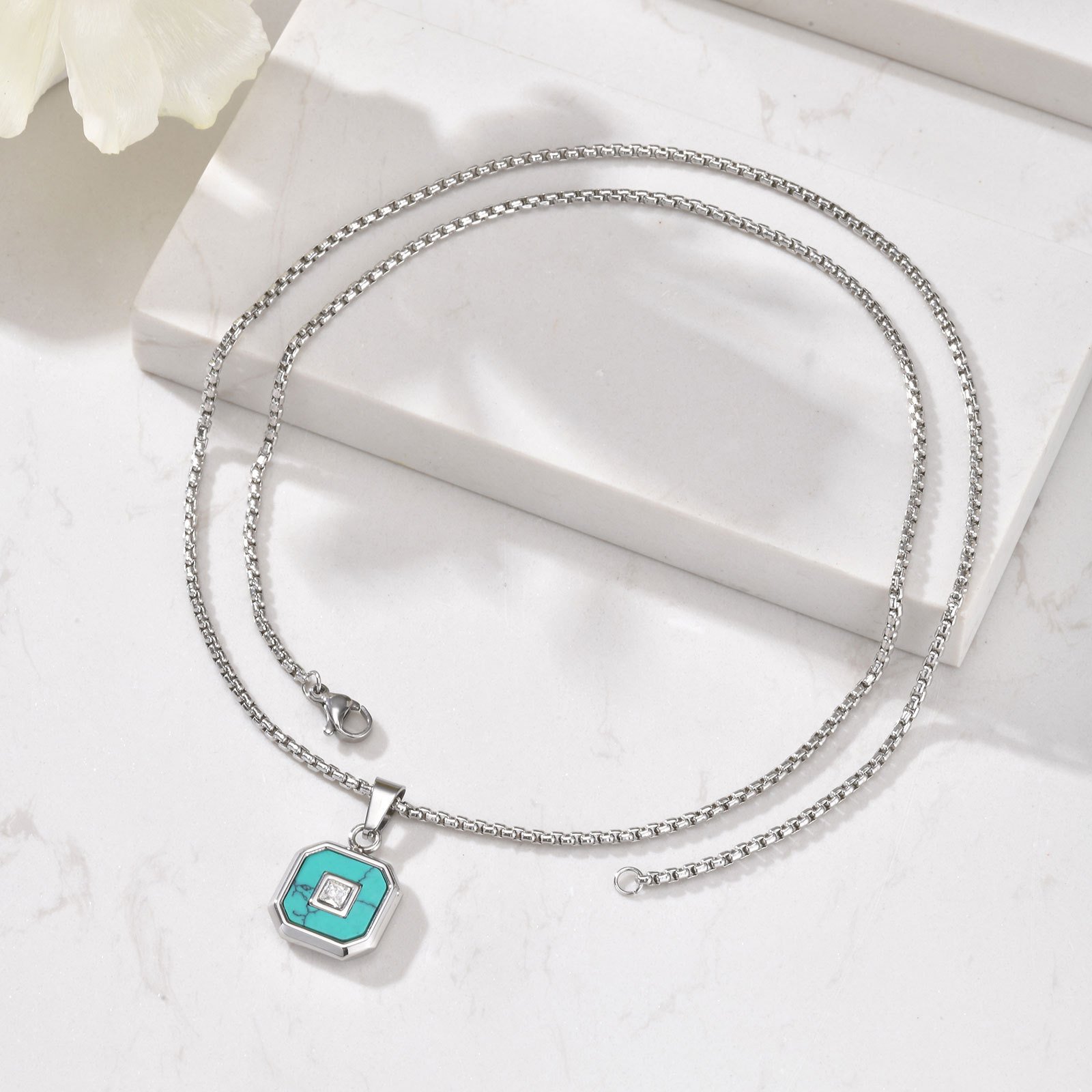 WM-P137 Silver Tourquise Men, Women Necklace Pendant with Chain