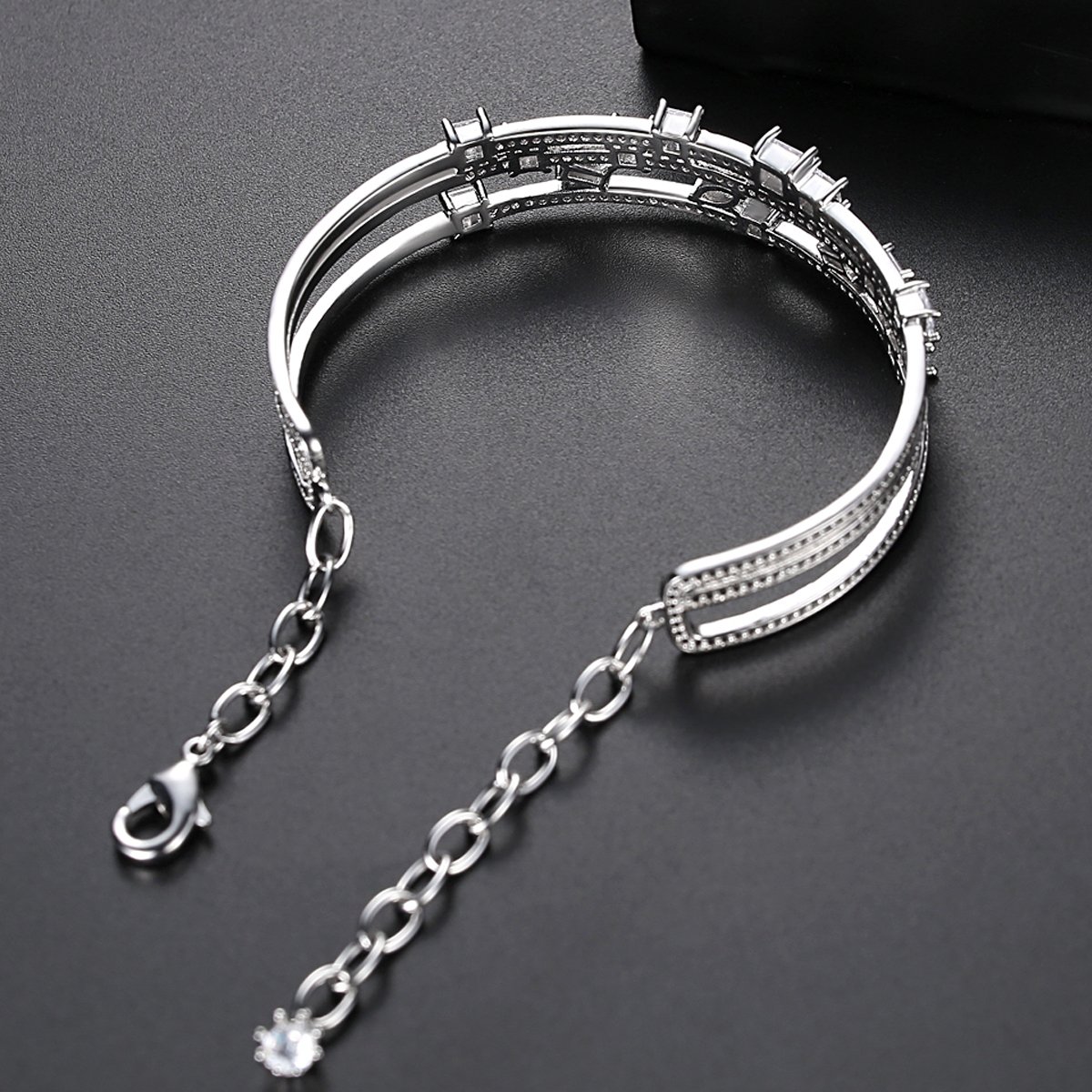WM-R139 - Hammered 8mmm Silver Tungsten Carbide Ring