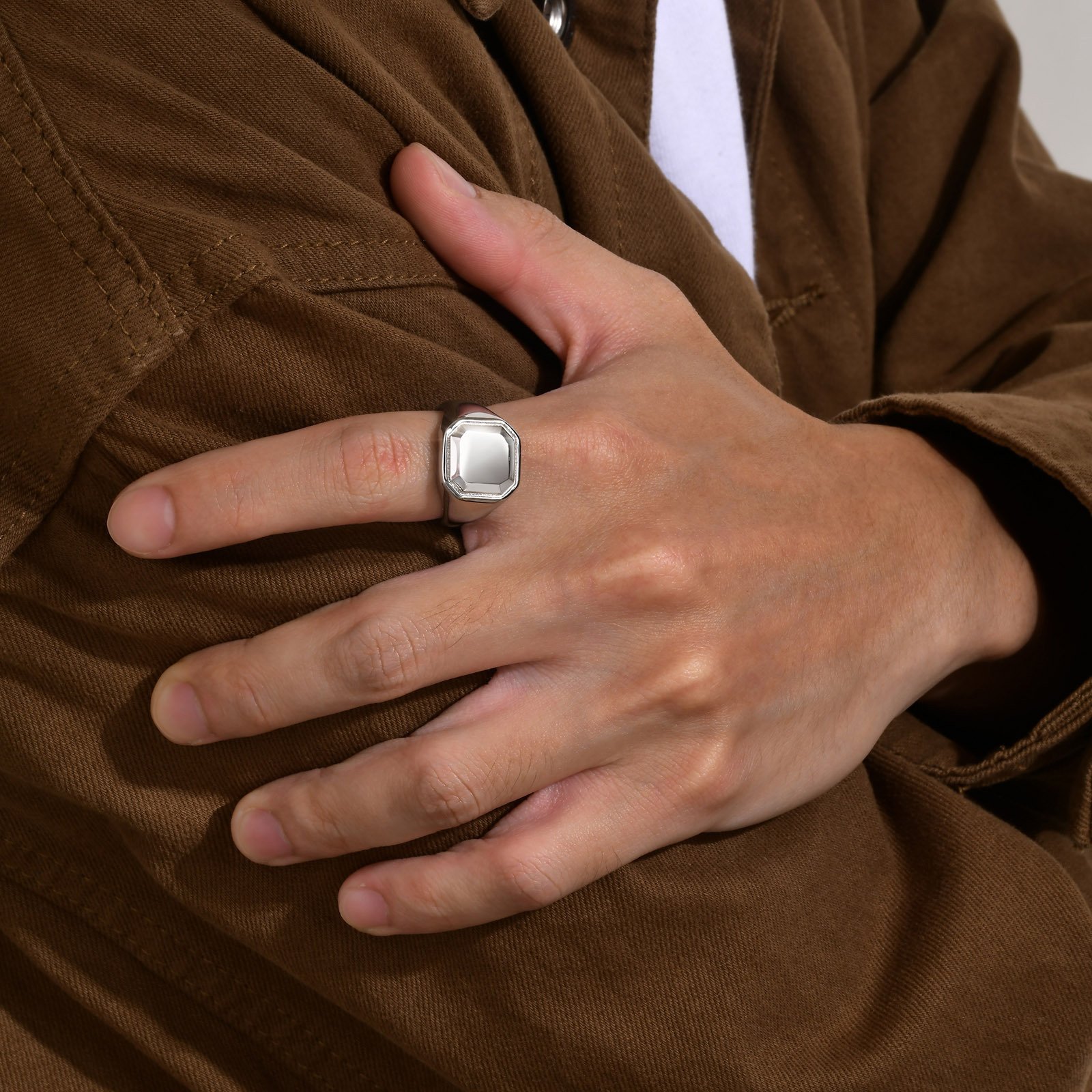 WM-R157 – Gold Stainless Steel Ring — image 5