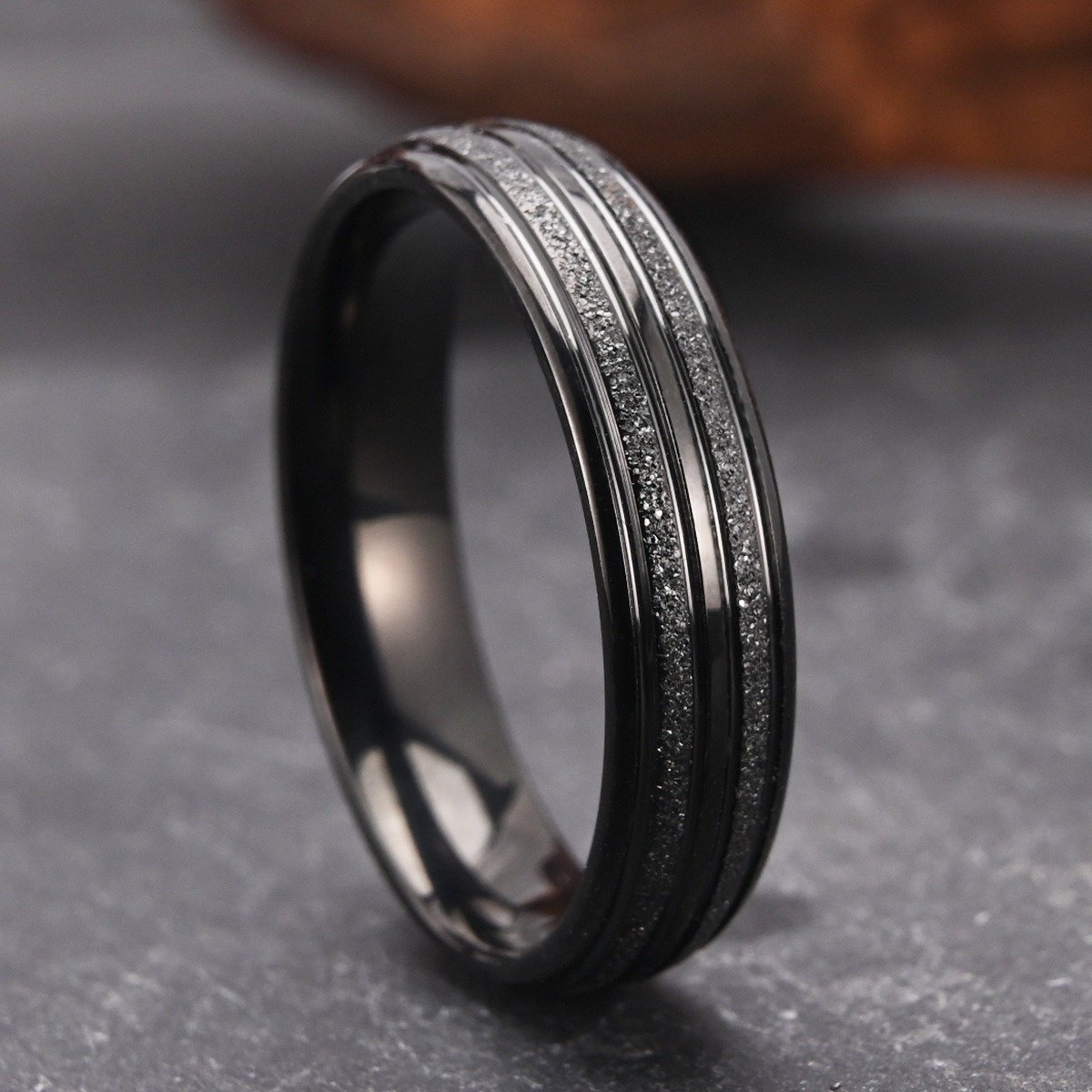 WM-R179 - Black 316 Stainless Steel