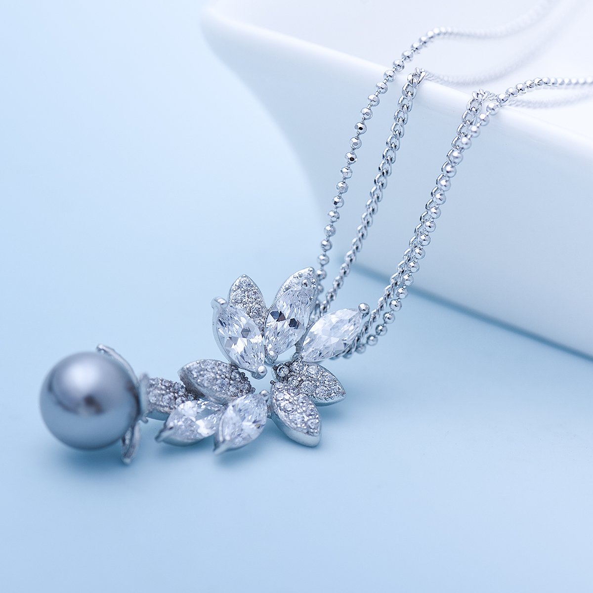 WP181- Women Necklace Pendant
