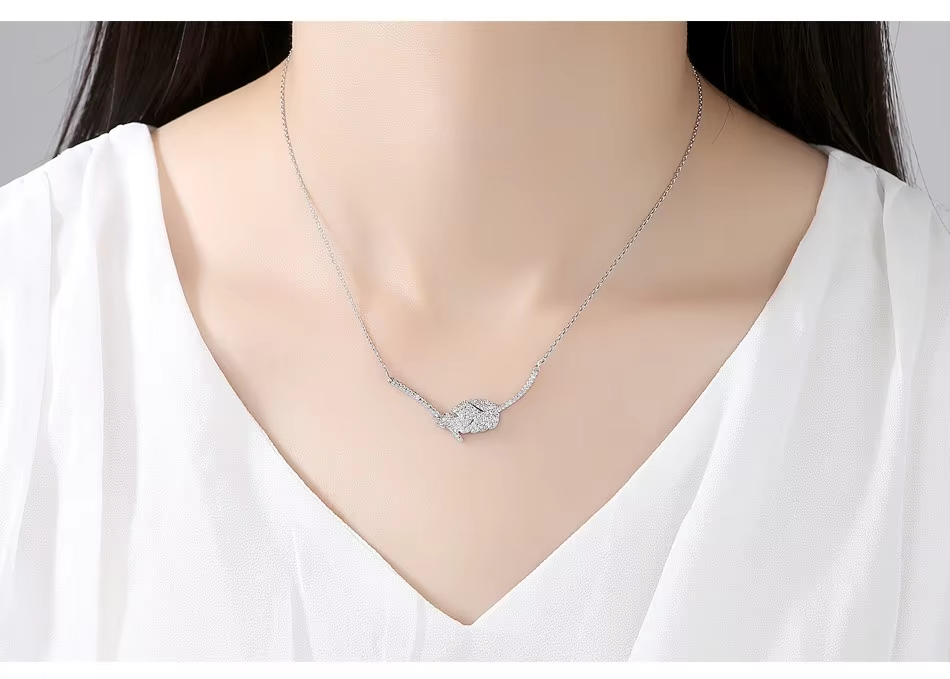 WP294- Women Necklace Pendant
