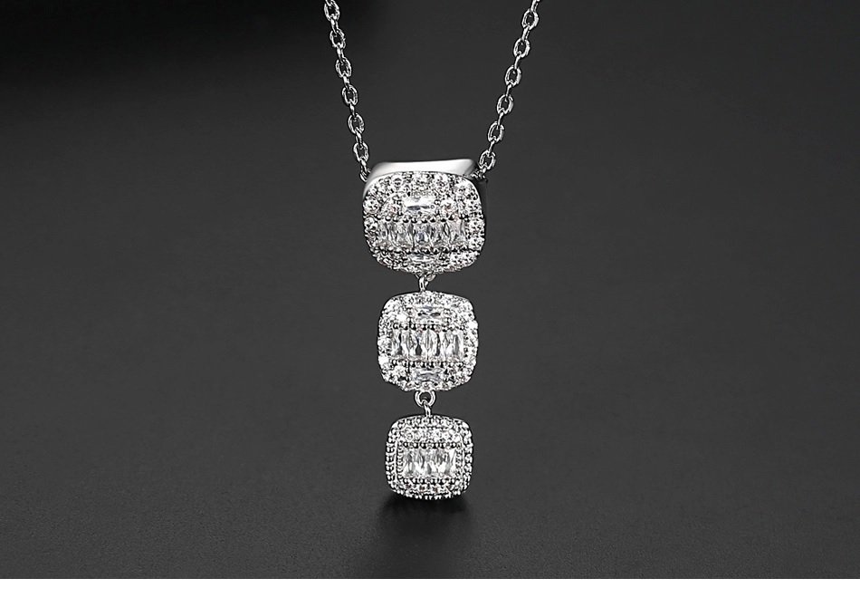 WP321 - Necklace/Pendant for Women